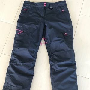 Snowboard pants